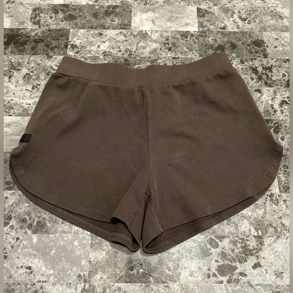 SOLD!! Alphalete Identity Shorts - Size M - Picture 2 of 5